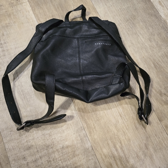 Sanctuary Day-2-Day Leather Backpack - Picture 2 of 5